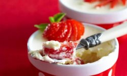 Клубника в сливочном желе, пошаговый рецепт с фото