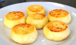 Нежные сырники из творога на завтрак, пошаговый рецепт с фото от автора Марина Майорова на 730 ккал