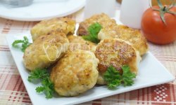 Рубленные котлеты из курицы с сыром