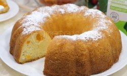 Творожный кекс с курагой