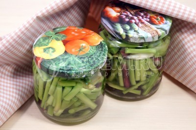 Зимний маринованный дикий чеснок