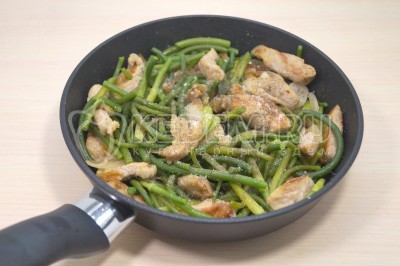 Мясо стрелы с чесноком