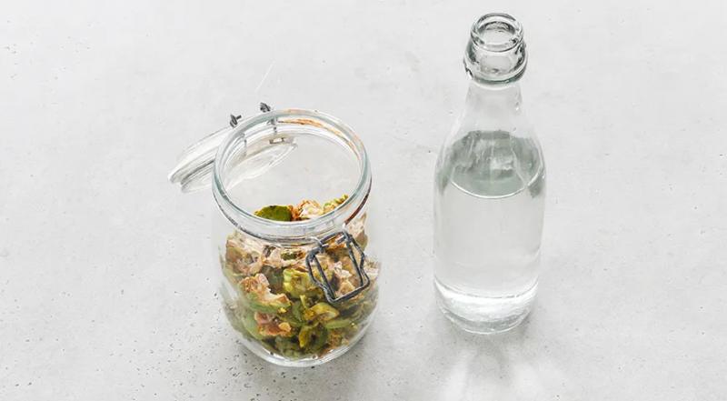 водка Настойка зеленых грецких орехов, пошаговый рецепт с фото, 2953 ккал