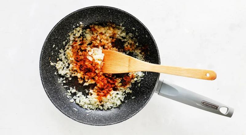 Легкий пирог с куриным фаршем и рисом из духовки, пошаговый рецепт с фото
