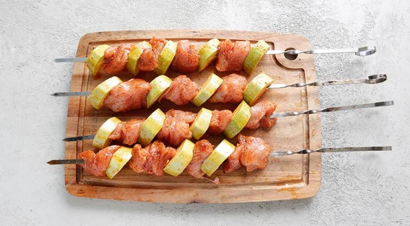 шашлык из индейки с кабачками, пошаговый рецепт с фото, 352 ккал