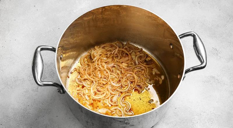 тушеная картошка со свининой, пошаговый рецепт и фото, 528 ккал