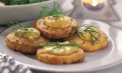 Французские крекеры с соусом из голубого сыра, пошаговый рецепт с фото на 472 ккал