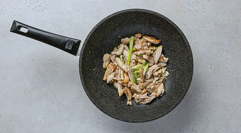 Стир-фрай с курицей и эдамаме, пошаговый рецепт с фото на 512 ккал